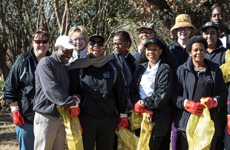 Region A cleans Jukskei River for Mandela​
